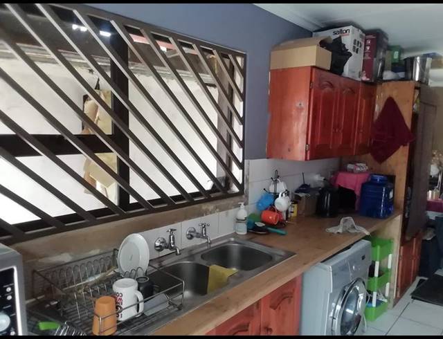 3 BEDROOM HOUSE FOR SALE IN LINDHAVEN